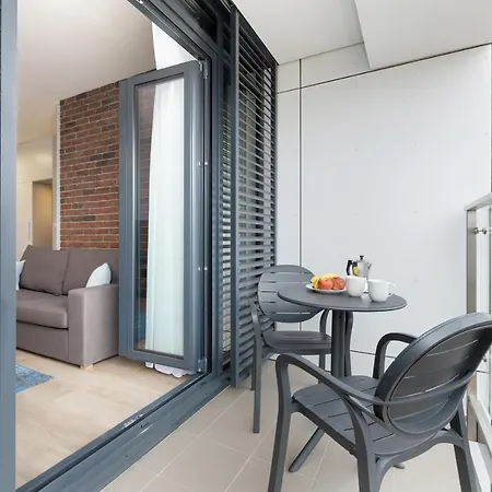 Exclusive Mostowa By Renters Prestige Poznań