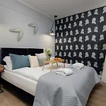 Exclusive Mostowa By Renters Prestige Apartment