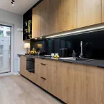 Exclusive Mostowa By Renters Prestige *