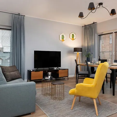 Exclusive Mostowa By Renters Prestige *